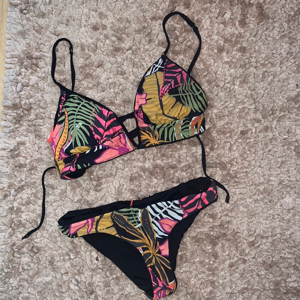 Maaji - Reversible Tropical Print Bikini Top and Bottom